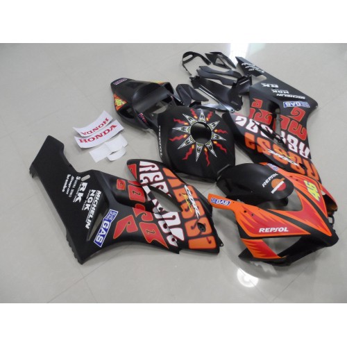 04-05 Honda CBR1000RR DESIGN 8